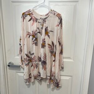 Free People Floral Women's Top - Pink and Purple